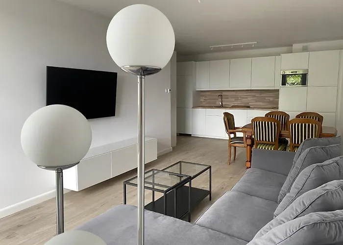 Rodzinny Platany Centrum Apartment